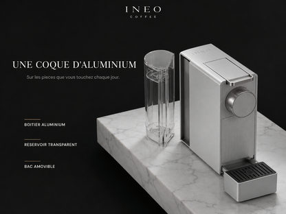Détail des matières de l'INEO Instant : boîtier aluminium, réservoir transparent, bac amovible