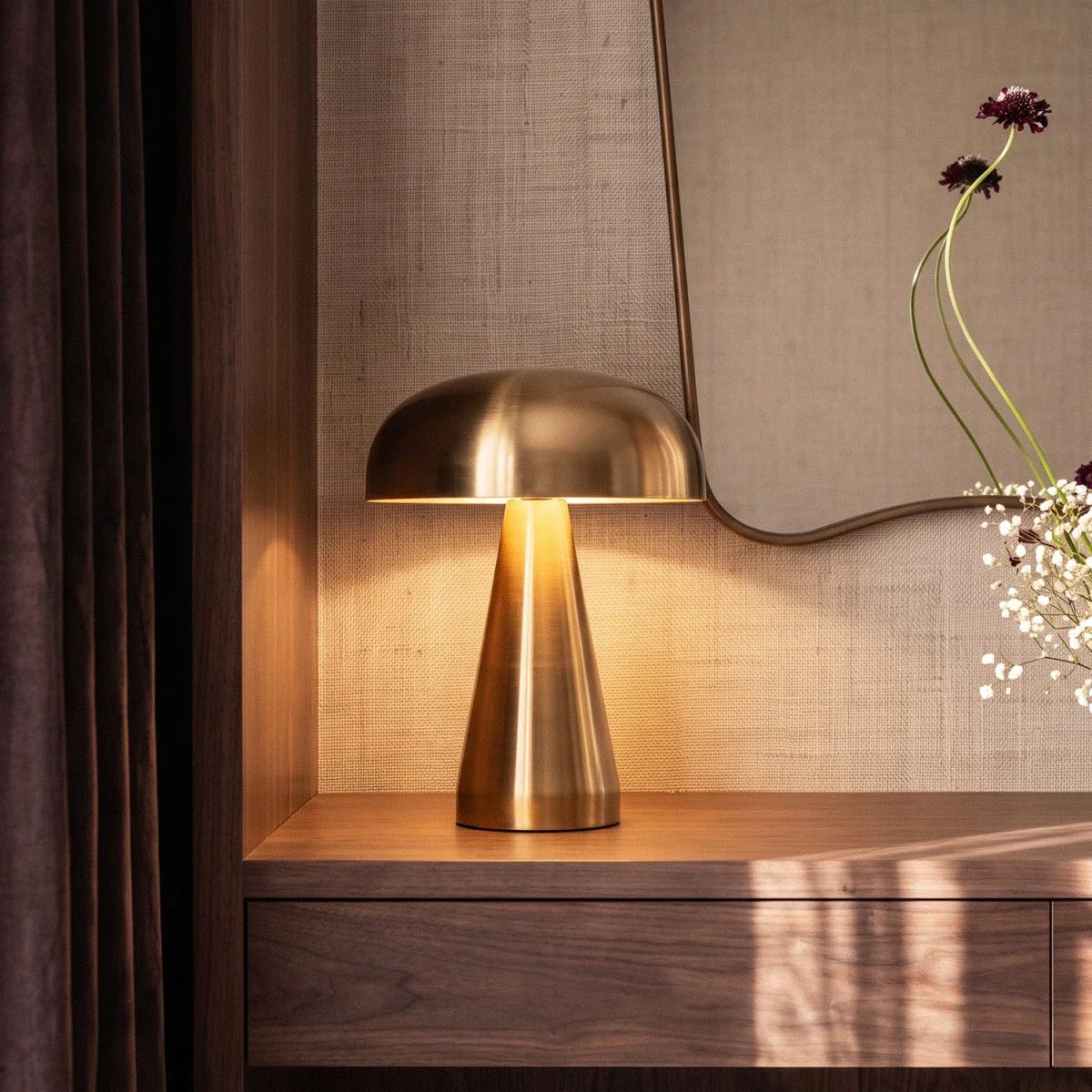 Lampe à poser Méandre en métal