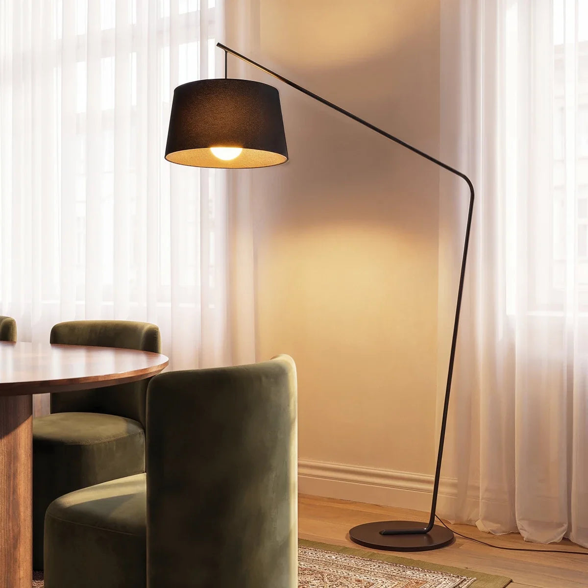 Lampadaire Nimbe en tissu