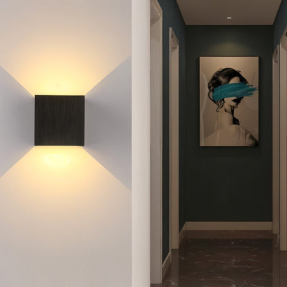 Applique murale Brise en aluminium