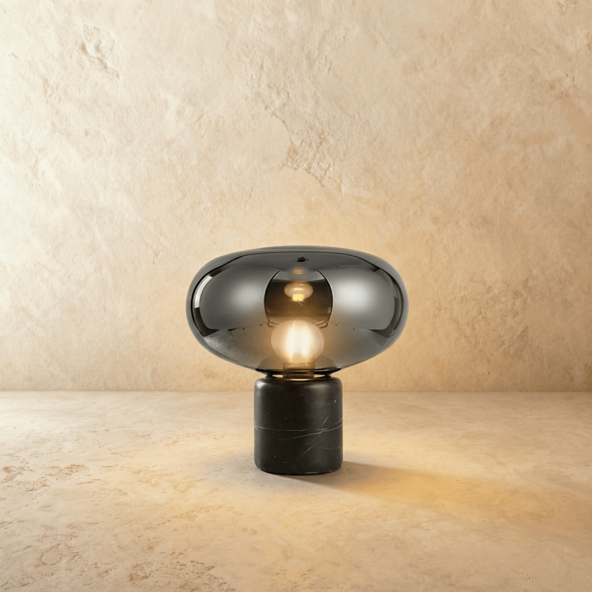 Lampe à poser Plume en marbre